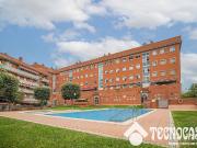 Piso en venta en calle CL Puigmal, Ripollet, de 122 m² 4...