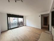 Piso en venta en calle CL Rafael de Casanovas, Badalona,...
