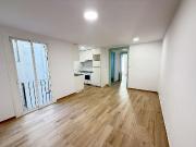 Piso en venta en calle CL Sant Pau, Barcelona, de 59 m²...