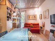 Piso en venta en calle CL Vilaret, Barcelona, de 56 m² 2...