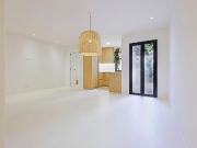 Piso en venta en calle CL Vinyals, Barcelona, de 80 m² 2...