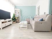 Piso en venta en calle D'alfons XII, Badalona, de 73...