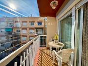 Piso en venta en calle D'alfons XII, Badalona, de 75...