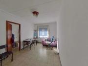 Piso en venta en calle D'andorra, Hospitalet de...