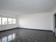 Piso en venta en calle D'àngel Guimerà, Salt, de 104...