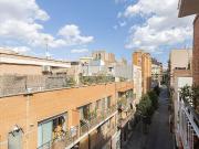 Piso en venta en calle Daoiz i Velarde, Barcelona, de 76...