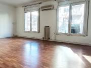 Piso en venta en calle D'aragó, Barcelona, de 100 m²...