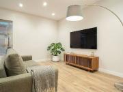 Piso en venta en calle D'aragó, Barcelona, de 117 m²...