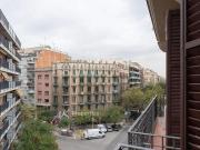 Piso en venta en calle D'aragó, Barcelona, de 97 m²...