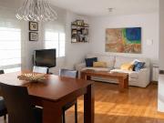 Piso en venta en calle D'arenys, Barcelona, de 71 m²...