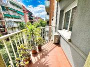 Piso en venta en calle D'arizala, Barcelona, de 66...