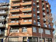 Piso en venta en calle De Bac de Roda, Barcelona, de 77...