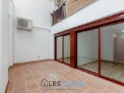 Piso en venta en calle De Badalona, Barcelona, de 111 m²...