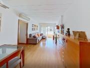 Piso en venta en calle De Batista, Barcelona, de 79 m² 4...