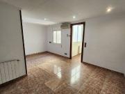 Piso en venta en calle De Campreciós, Barcelona, de 46...