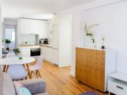 Piso en venta en calle De Cartagena, Barcelona, de 50 m²...