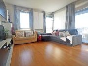 Piso en venta en plaza Del Celler, Terrassa, de 80 m² 3...