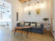 Piso en venta en calle De Còrsega, Barcelona, de 60 m² 2...