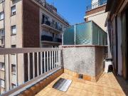 Piso en venta en calle De Craywinckel, Barcelona, de 104... Piso en venta en calle De Craywinckel, Barcelona, de 104...
