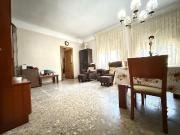 Piso en venta en calle De Felip II, Barcelona, de 76 m²... Piso en venta en calle De Felip II, Barcelona, de 76 m²...