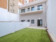 Piso en venta en calle De Fontova, Barcelona, de 65 m² 2...