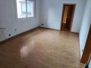 Piso en venta en calle De Fraga, Barcelona, de 60 m² 3...