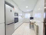 Piso en venta en calle De Francesc Macià i Llussà,...