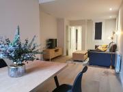 Piso en venta en calle De Girona, Barcelona, de 74 m² 3...