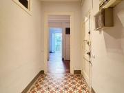 Piso en venta en calle De Guàrdia, Barcelona, de 70 m² 2...