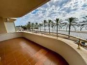 Piso en venta en calle De Joan Salvatpapasseit,...