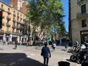 Piso en venta en calle De Joaquín Costa, Barcelona, de...