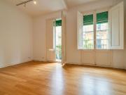 Piso en venta en calle De Joaquín Costa, Barcelona, de...