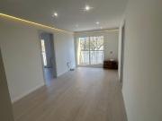 Piso en venta en calle De Pau Claris, Santa Coloma de...