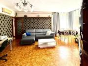 Piso en venta en calle De la Indústria, Barcelona, de 97...