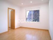 Piso en venta en calle De Lepant, Barcelona, de 66 m² 3...