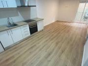 Piso en venta en calle De Les Carretes, Barcelona, de 40...