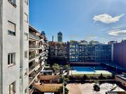 Piso en venta en calle De Llull, Barcelona, de 64 m² 2...