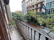 Piso en venta en calle De Mallorca, Barcelona, de 98 m²...