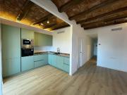 Piso en venta en calle De Maspons, Barcelona, de 65 m² 2...