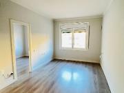 Piso en venta en calle De Múrcia, Barcelona, de 72 m² 2...