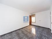 Piso en venta en calle De Nàpols, Badalona, de 58 m² 3...