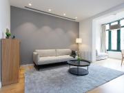 Piso en venta en calle De Pau Claris, Barcelona, de 84...