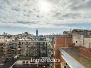 Ático en venta en calle De Provença, Barcelona, de 61 m²...