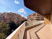 Piso en venta en calle De Rocafort, Barcelona, de 113 m²...