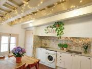 Piso en venta en calle De Sant Elm, Barcelona, de 66 m²...