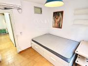 Piso en venta en calle De Sant Gil, Barcelona, de 35 m²...