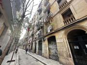 Piso en venta en calle De Sant Gil, Barcelona, de 40 m²...