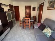 Piso en venta en calle De Sant Mateu, Badalona, de 58 m²...