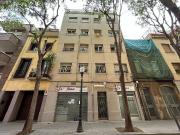 Piso en venta en calle De Santa Coloma, Barcelona, de 52...