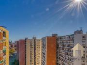 Piso en venta en calle De Santander, Barcelona, de 83 m²...